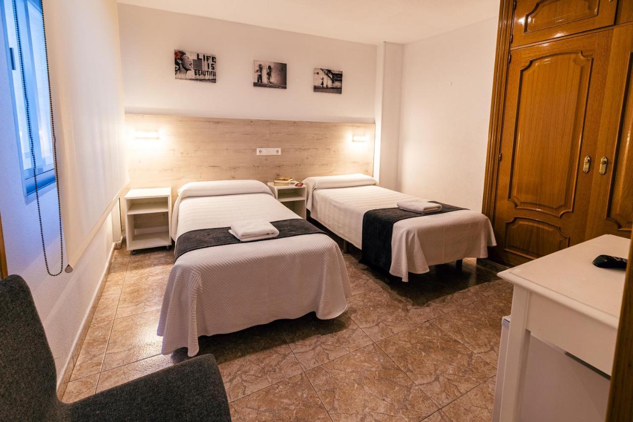 Pensjonat Gran Via 3*